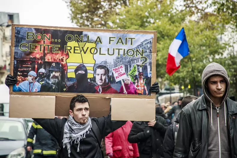 Act 53 - First anniversary of the Yellow Vests protest movement