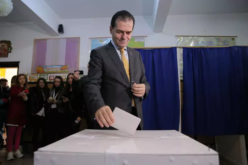 ludovic-orban-alegeri-prezidentiale-2019-foto-vlad-chirea (1)