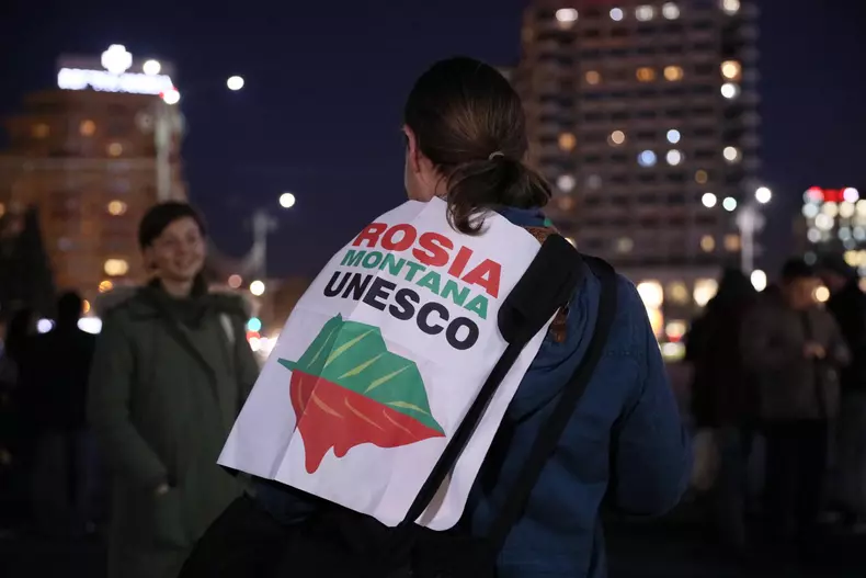 83767067_188987658984696_7542132364718112768_n