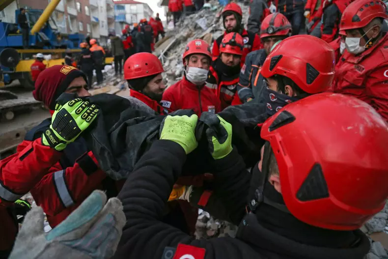 At least 20 dead as 6.7 magnitude earthquake hit Elazig
