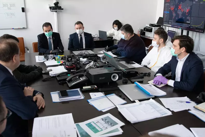 90785129_2725810817540823_2340618045149413376_o