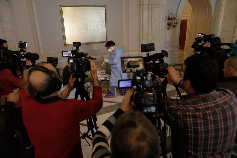 teste parlament inquam 20200313142748__CL_2103