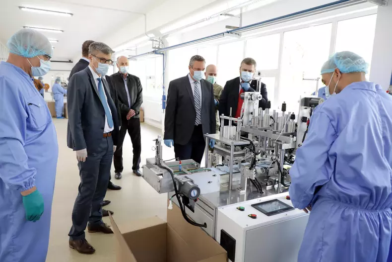 1588150256original_15_resize