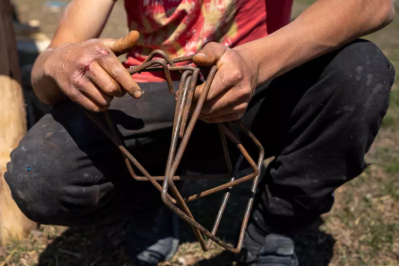 baiat-casa-singur-dambovita-s-21