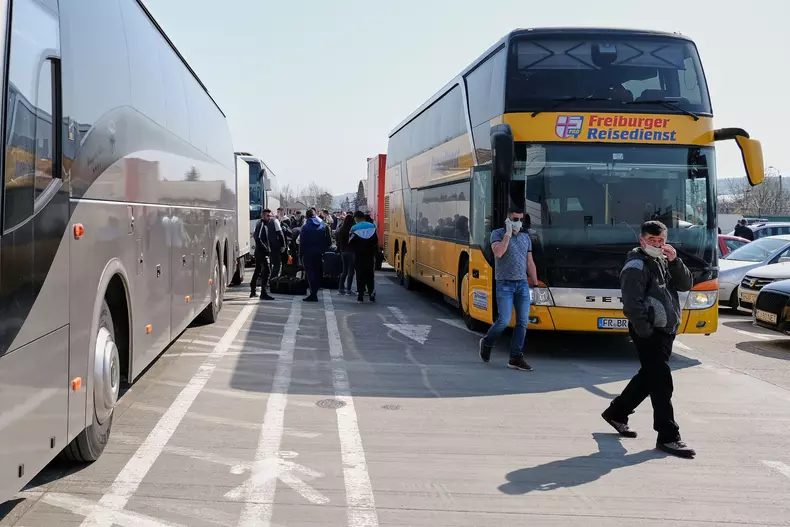 CLUJ - PLECARE - MUNCITORI SEZONIERI - GERMANIA