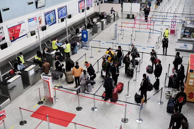 CLUJ - PLECARE - MUNCITORI SEZONIERI - GERMANIA