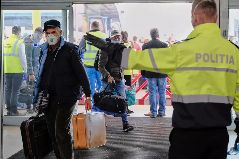 CLUJ - PLECARE - MUNCITORI SEZONIERI - GERMANIA