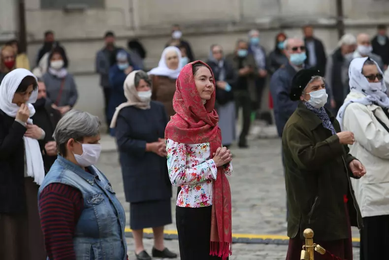 100562587_2602228556703405_7399346881337229312_n