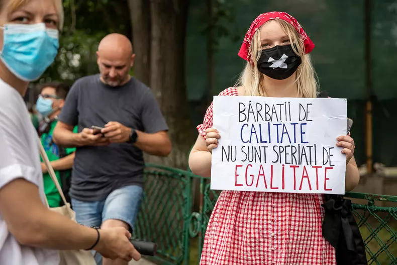 eli_driu-protest_comunitate_trans_s-12