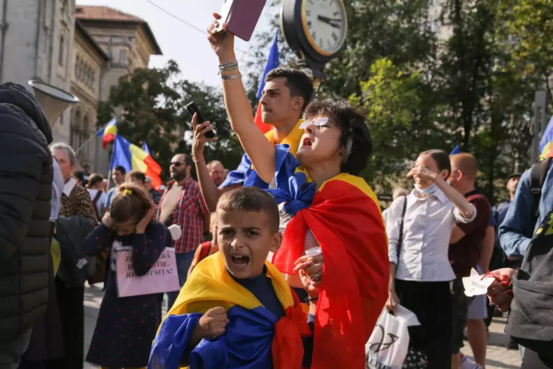 received_345720133293885