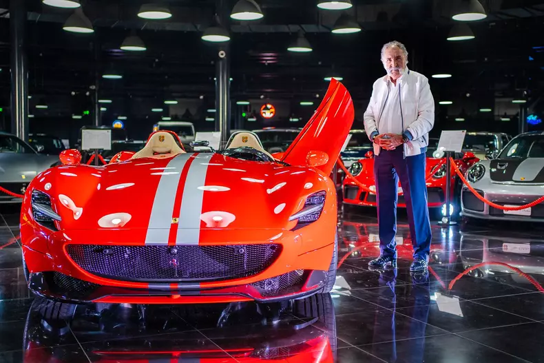 Tiriac Collection_Ferrari F176 Monza SP2_4