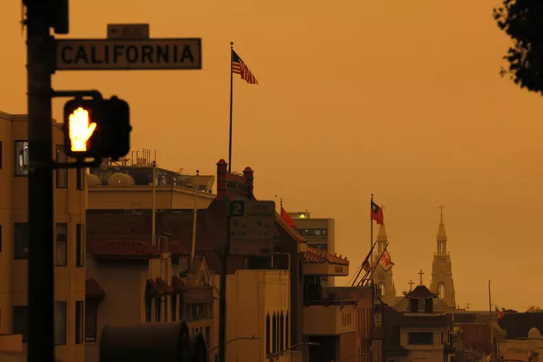 Imagini apocaliptice în San Francisco, după incendiile de vegetație