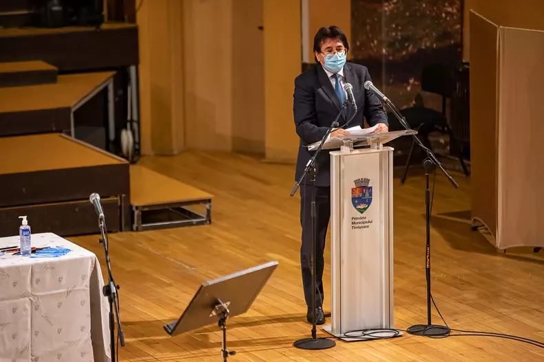 dominic-fritz-primar-timisoara-s-128