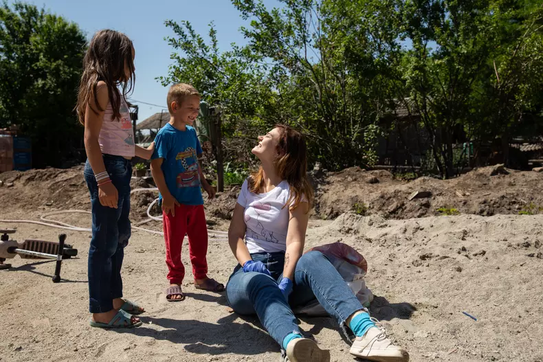 eli construieste_vlad chirea