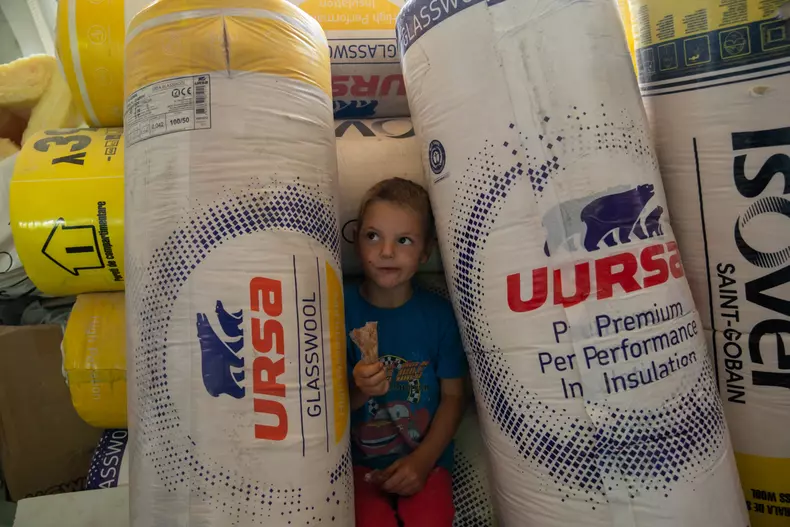 eli construieste_vlad chirea