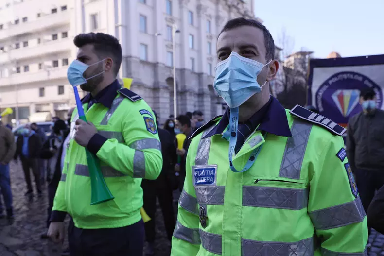 134116236_818177565408182_4792414846587053064_n