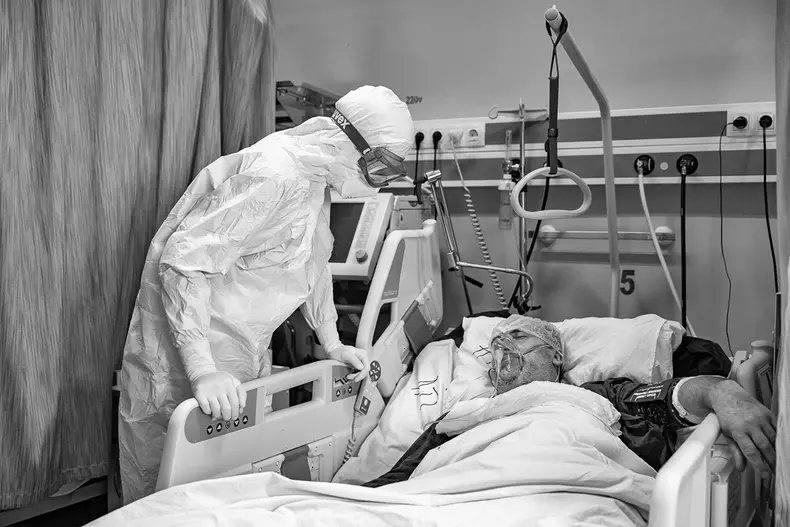 pacienti-covid-an-s-123