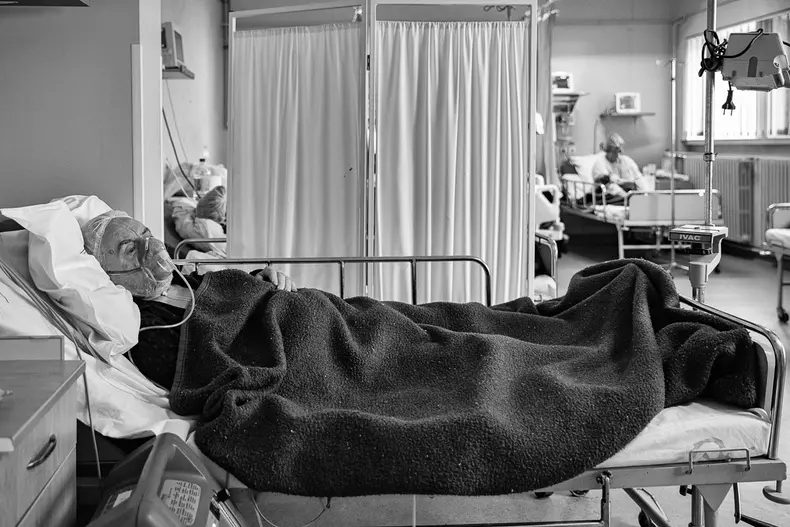 pacienti-covid-an-s-130