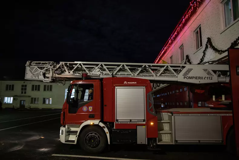 pompieri_revelion_vlad chirea