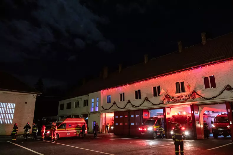 pompieri_revelion_vlad chirea