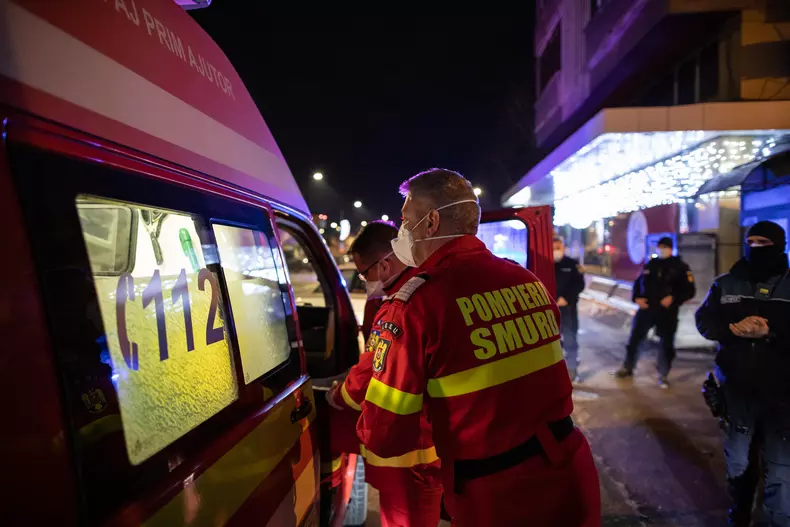 pompieri_revelion_vlad chirea