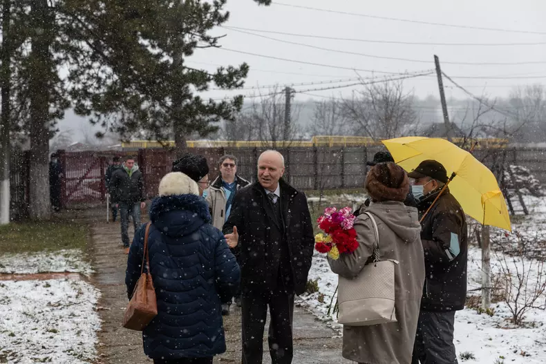 ceausescu scornicesti vlad chirea