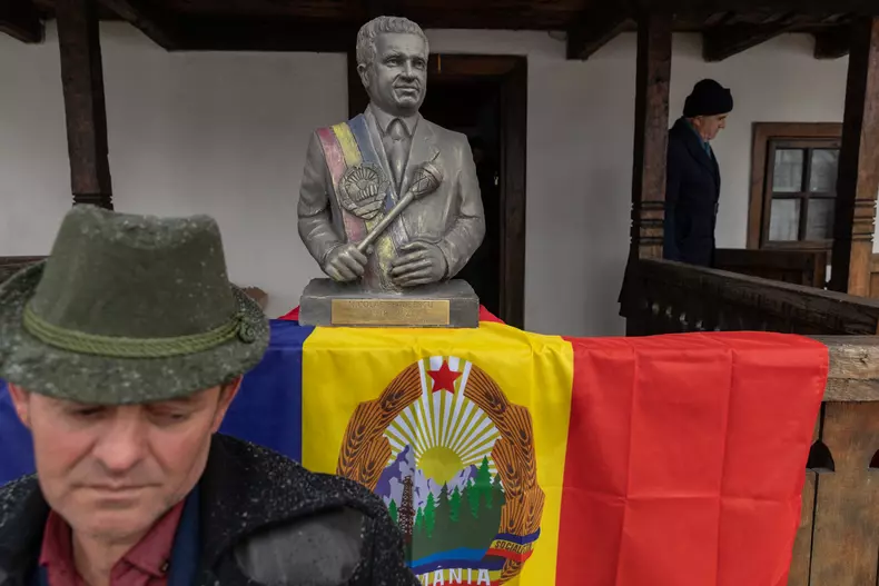 ceausescu scornicesti vlad chirea