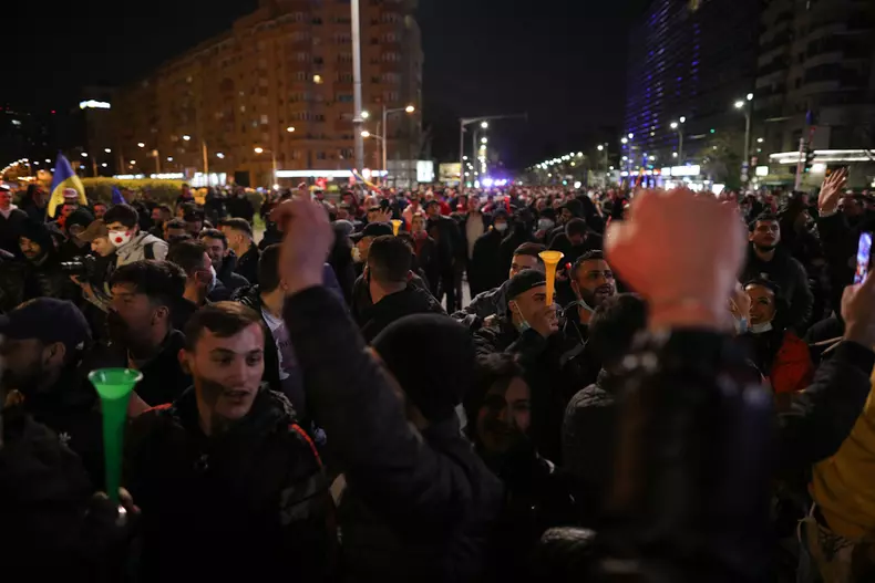 Protest-restrictii-Vlad-Chirea_IMG_9650