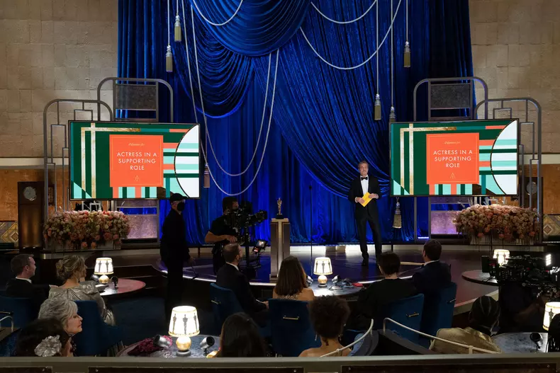 brad pitt oscar 2021