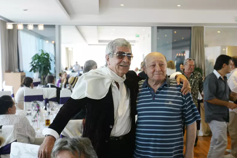 Dichiseanu si Moraru HOTEL MARSHALL_5_VS