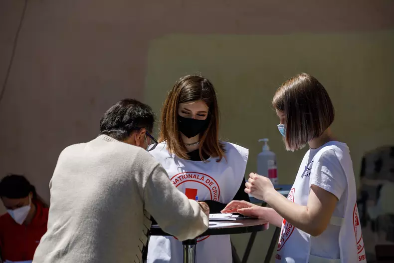 vaccinare filarmonica sibiu vlad chirea