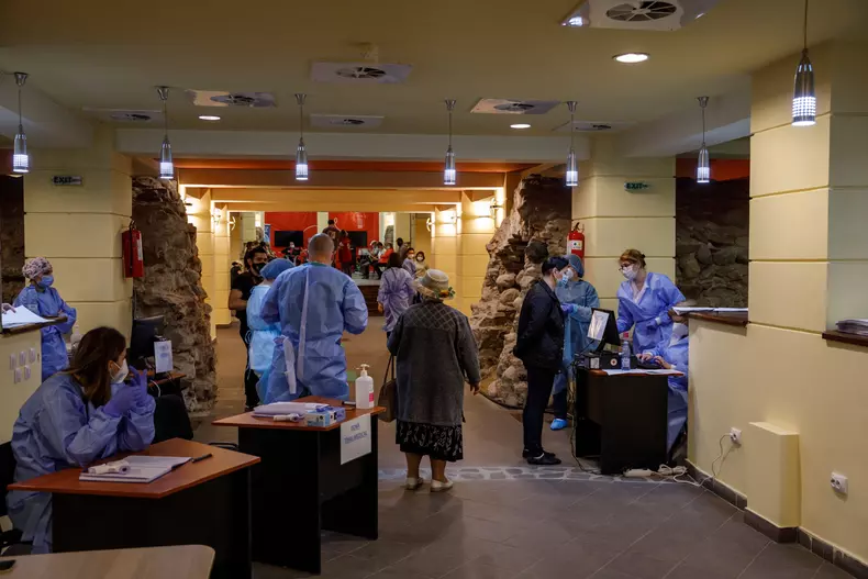 vaccinare filarmonica sibiu vlad chirea