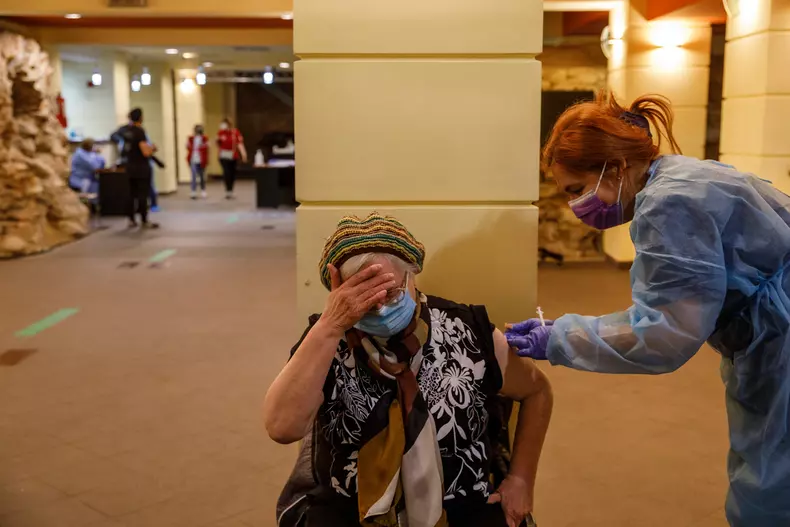 vaccinare filarmonica sibiu vlad chirea