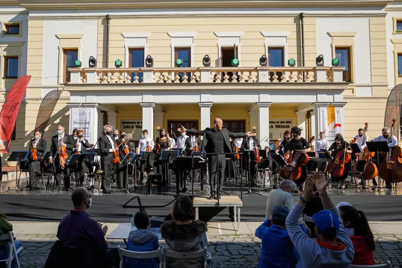 vaccinare filarmonica sibiu vlad chirea