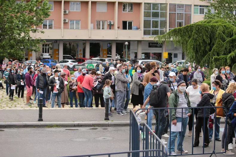 sala_palatului_vaccinare_anti-covid_1 (0)