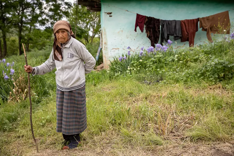 batrana-singura-s-44