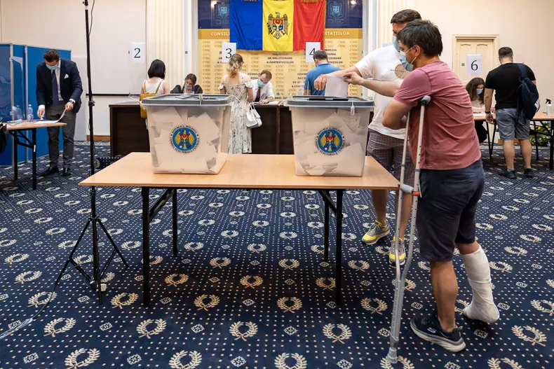 alegeri-parlamentare-moldova-bucuresti-s-36