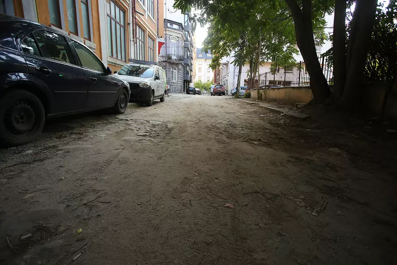 Strada Mavrogheni sector 3