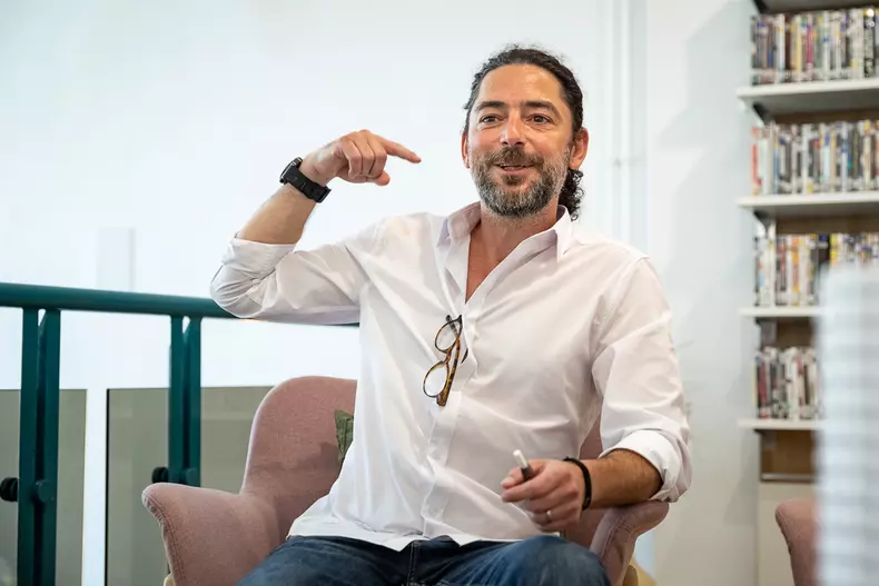 dan-bordeianu-2021-s-17