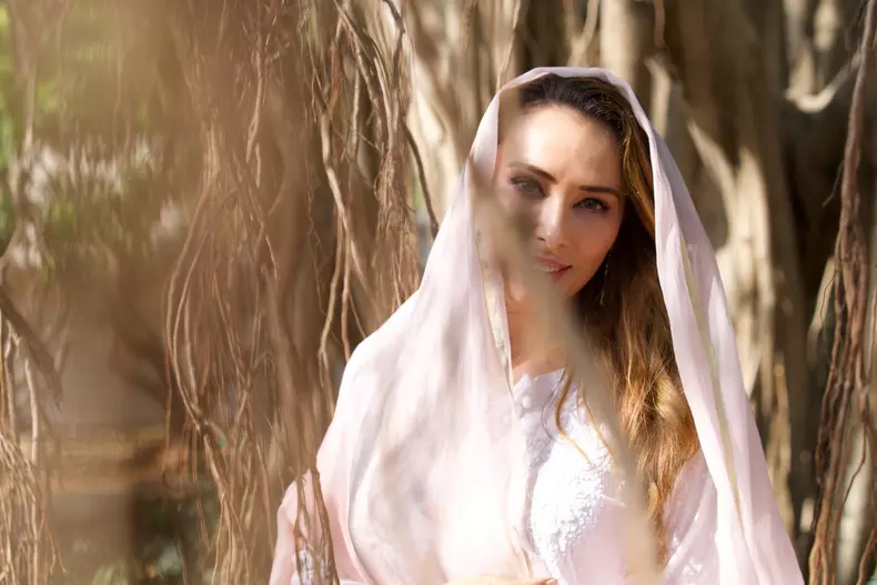 iulia vantur se intoarce in india 2