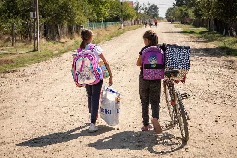 preot-rechizite-copii-s-33-1