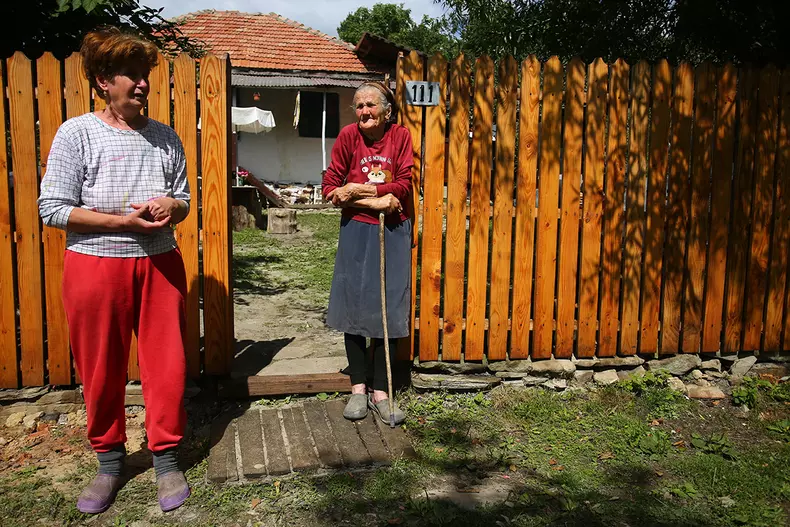 sat-parasit-dumitru-angelescu-img3335