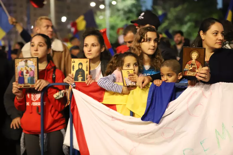 2021-10-02-19-37-47-img6782