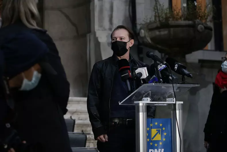 2452151213440872141372767167162351622019050n