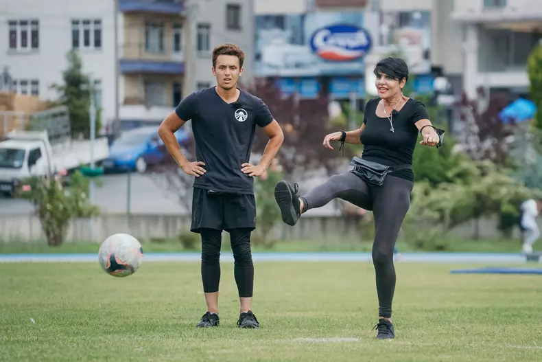 discutii-patrizia-paglieri-si-sotii-natanticu-3