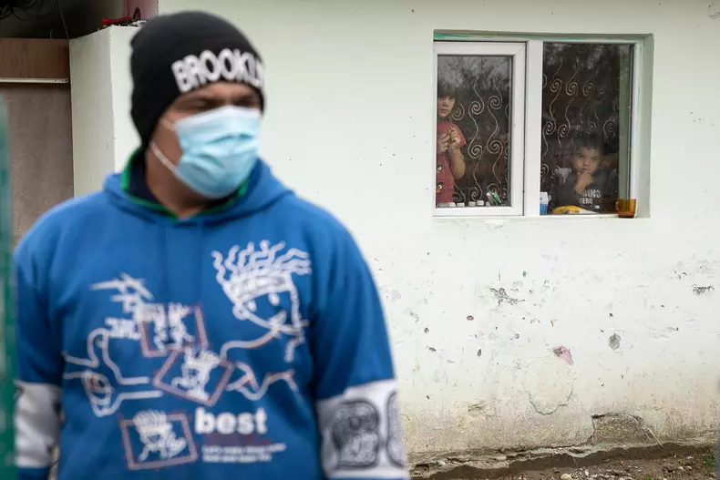 familie-bolnava-covid-s-13-1