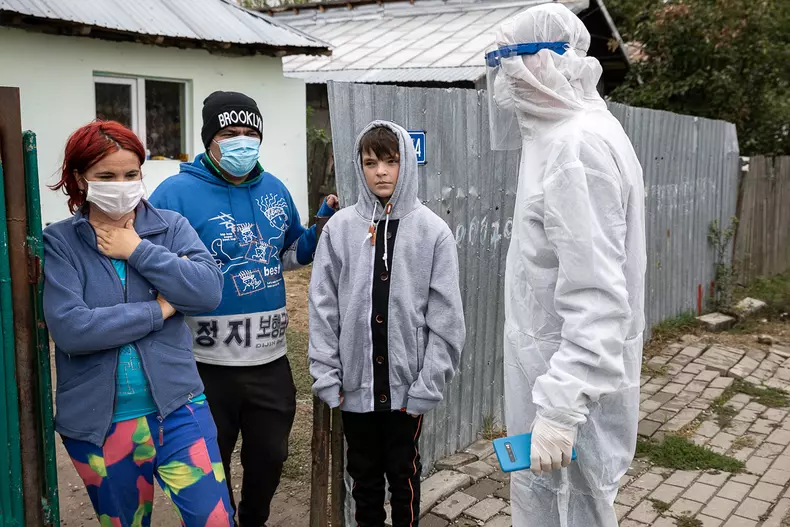 familie-bolnava-covid-s-44