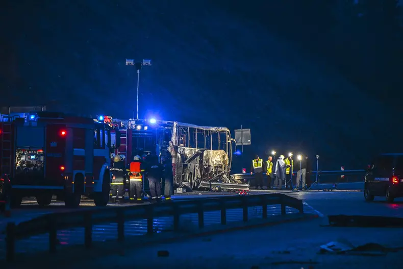 At least 45 people killed in bus fire on highway in Bulgaria