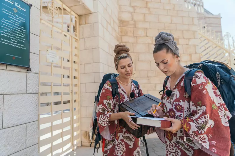 lidia-buble-si-estera-asia-express-2