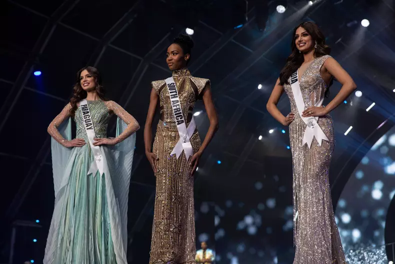 Harnaaz Sandhu din India a fost aleasă Miss Universe 2021